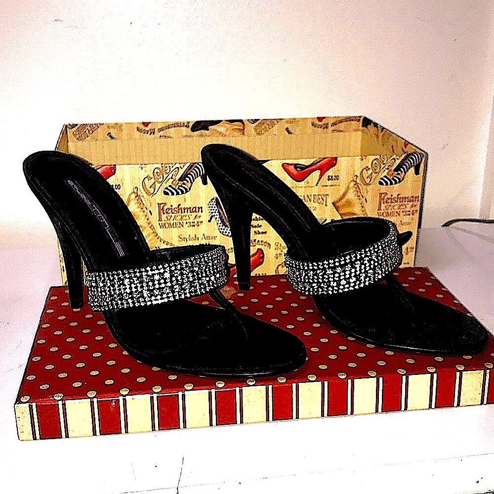 Black Satin heels with Genuine Swarovski 💎 Crystals 💎 Size 40 (US 8)